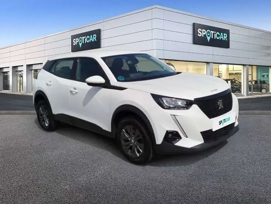 Usado Peugeot 2008 Active 101 CV (74 kW) 2021 Blanco SUV