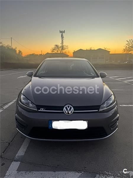 Usado VW Golf VII Sportline 110 CV (80 kW) 2015 Gris / plata Berlina