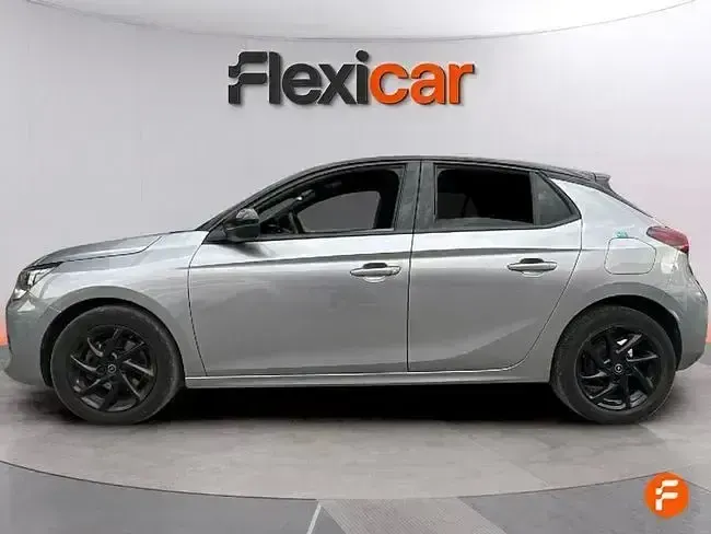 Usado Opel Corsa 100 CV (73 kW) 2023 Gris / plata Berlina