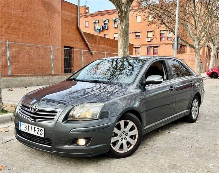 Gris / plata Usado 2008 Toyota Avensis Sol Berlina | 4200 € (Precio justo) - Imagen 1/4