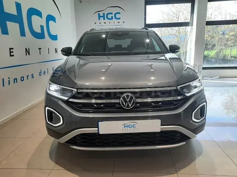 Usado VW T-Roc Cabriolet 150 CV (110 kW) 2025 Gris / plata SUV
