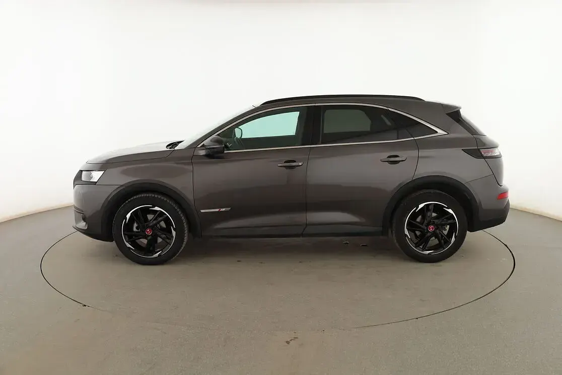 Usado DS Automobiles DS7 Crossback Performance 131 CV (96 kW) 2021 Gris SUV