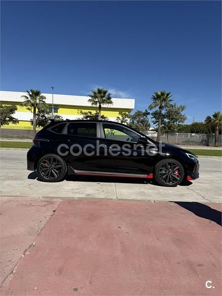 Usado Hyundai i20 204 CV (150 kW) 2025 Negro Utilitario