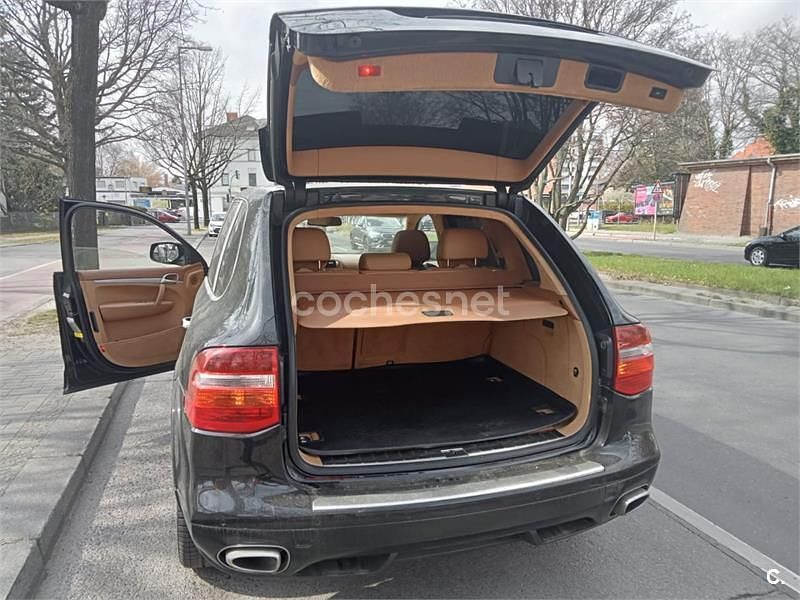 Negro Usado 2009 Porsche Cayenne SUV | 18.300 € (Caro) - Imagen 1/4