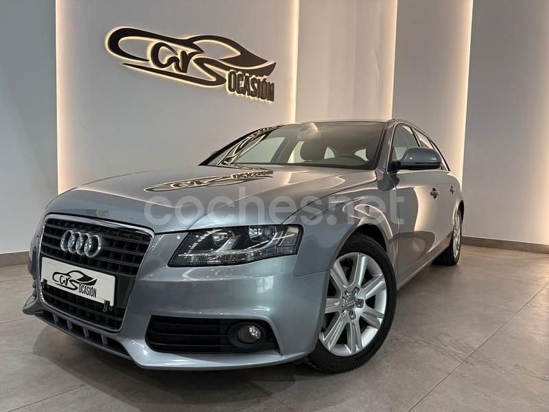 Usado Audi A4 150 CV (110 kW) 2014 Gris / plata Familiar