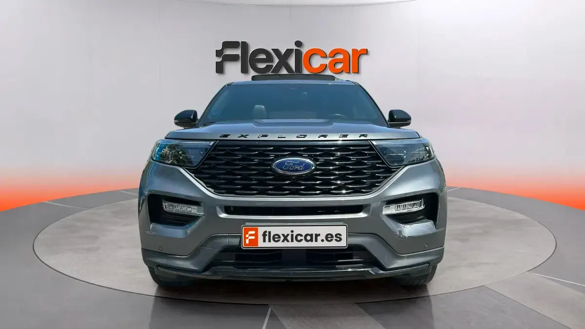Usado Ford Explorer ST-Line 457 CV (336 kW) 2022 Gris SUV