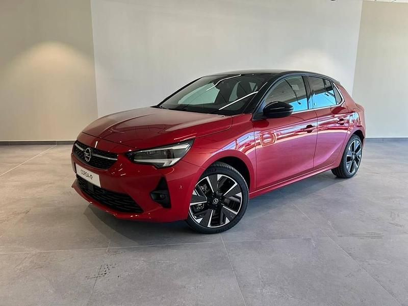 Usado Opel Corsa-e 100 kW (136 CV) 2023 Rojo Utilitario