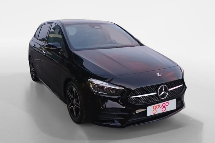 Usado Mercedes B200 150 CV (110 kW) 2024 Negro Monovolumen