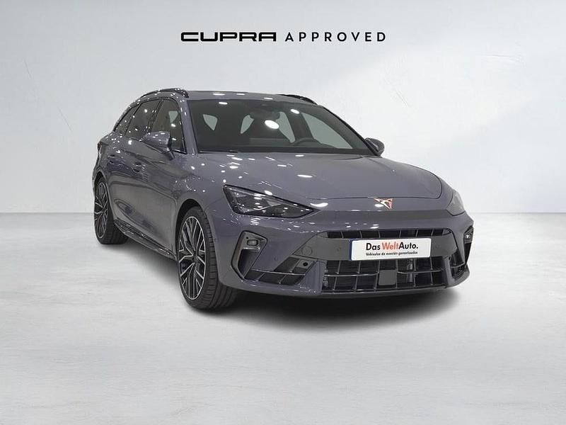 Gris Nuevo 2025 Cupra Leon Familiar | 39.600 € (Caro) - Imagen 1/4