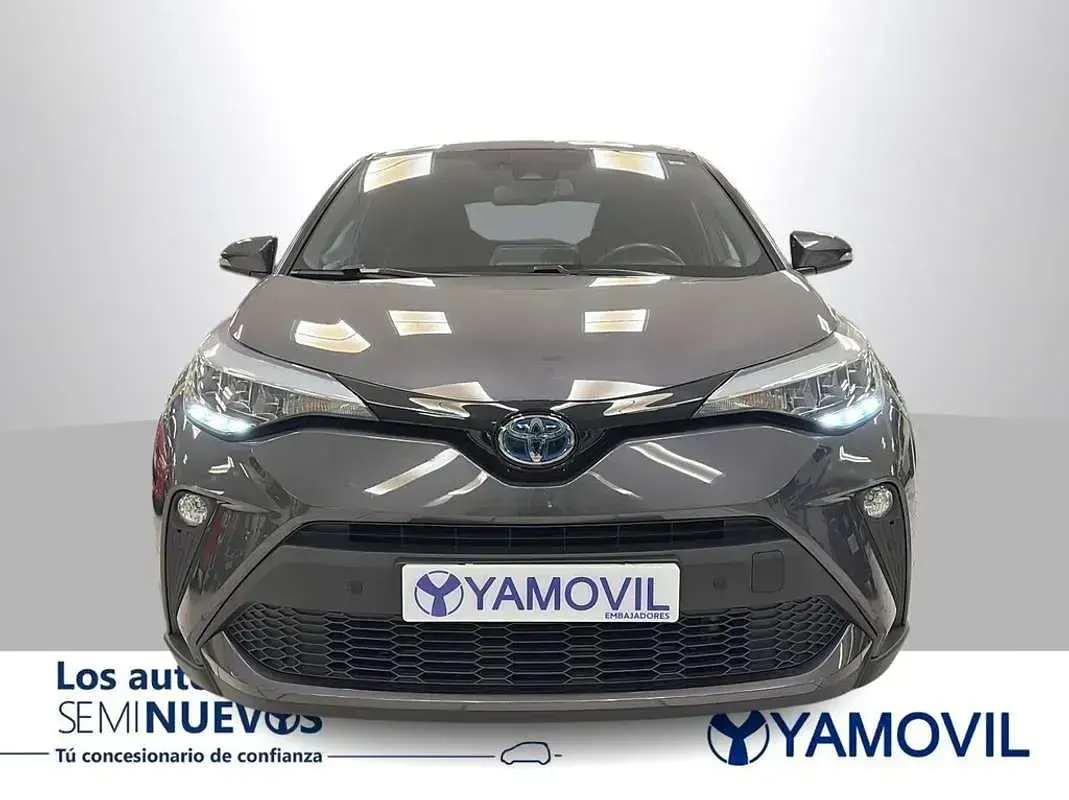 Usado Toyota C-HR Advance 122 CV (89 kW) 2023 Gris SUV