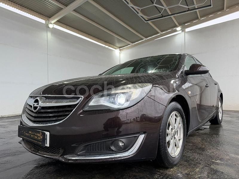 Usado Opel Insignia Expression 120 CV (88 kW) 2015 Negro Berlina