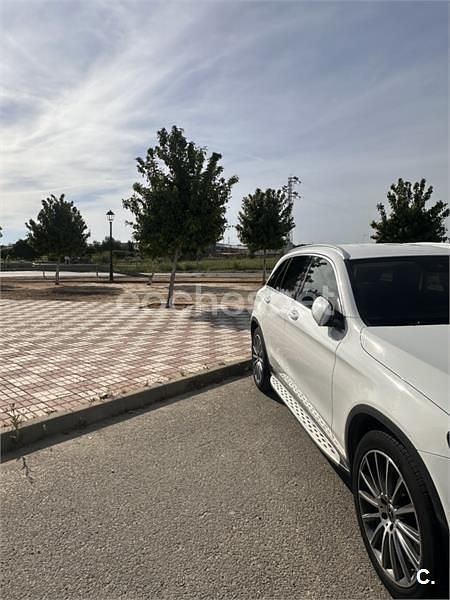 Usado Mercedes GLC220 194 HP (142 kW) 2022 Branco SUV