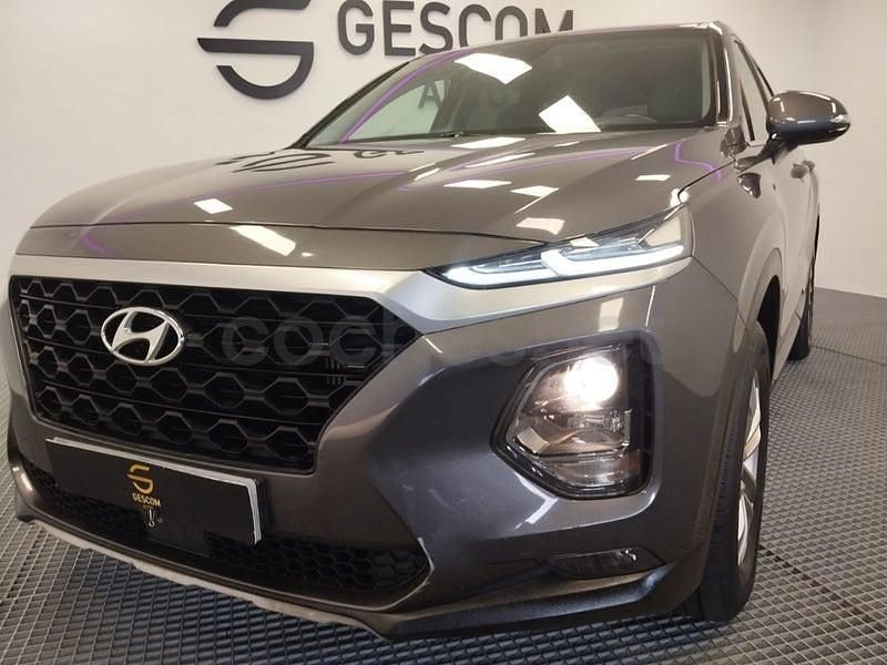 Usado Hyundai Santa Fe 150 CV (110 kW) 2019 Gris / plata SUV