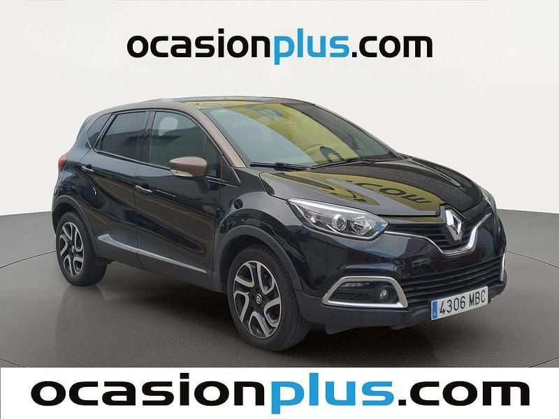 Usado Renault Captur Zen 120 CV (88 kW) 2016 Negro SUV