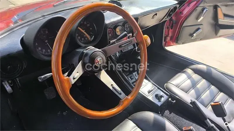 Usado Alfa Romeo Spider 128 CV (94 kW) 1986 Rojo Descapotable