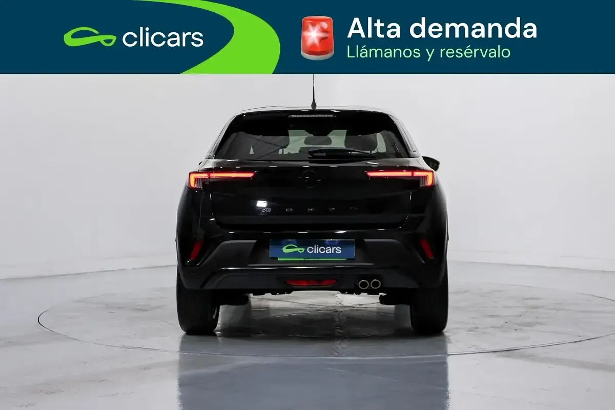 Usado Opel Mokka Edition 136 CV (100 kW) 2023 Negro SUV