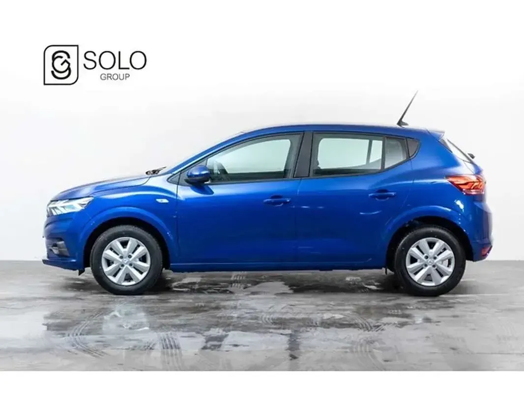 Usado Dacia Sandero Comfort 91 HP (66 kW) 2022 Azul Citadino