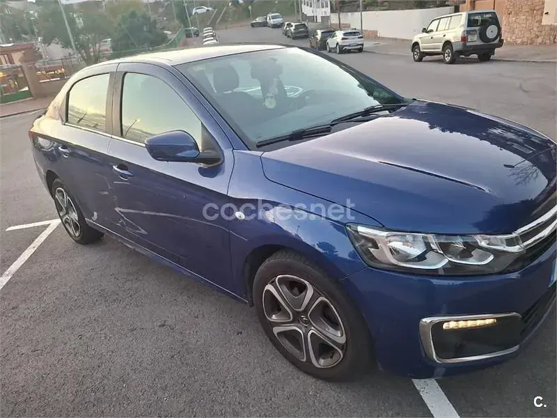 Usado Citroën C-Elysee I Shine 100 CV (73 kW) 2018 Azul Berlina