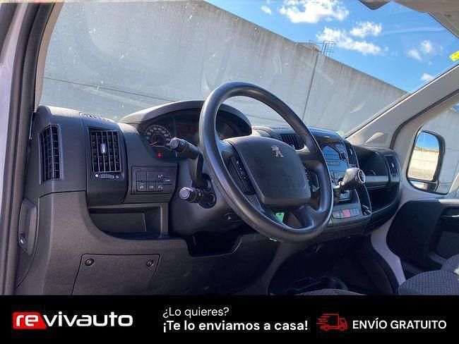 Usado Peugeot Boxer 120 CV (88 kW) 2021 Blanco Van