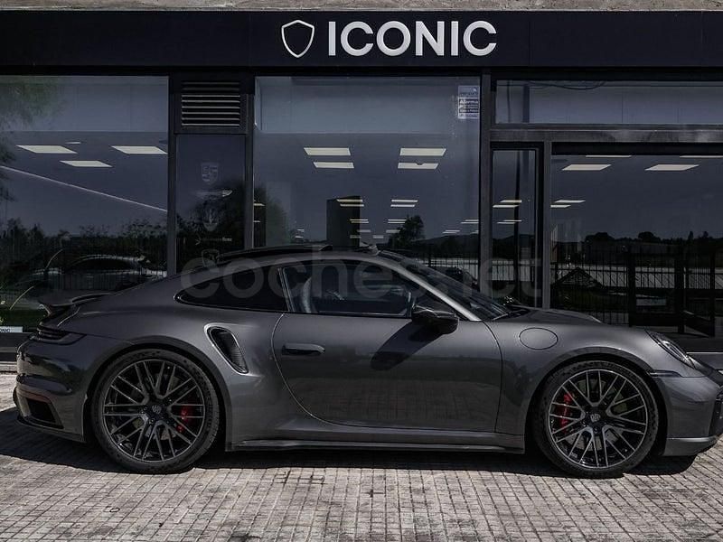 Usado Porsche 911 Turbo 580 CV (426 kW) 2021 Gris / plata Coupe