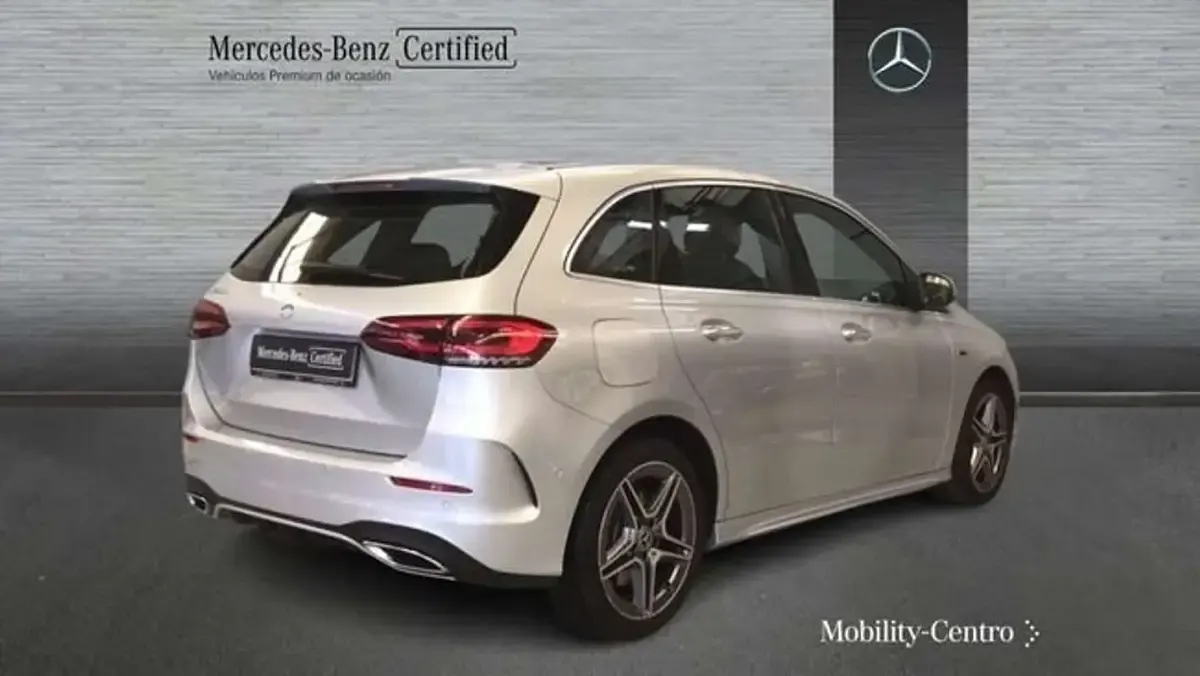 Usado Mercedes B250e 218 CV (160 kW) 2020 Plateado Utilitario