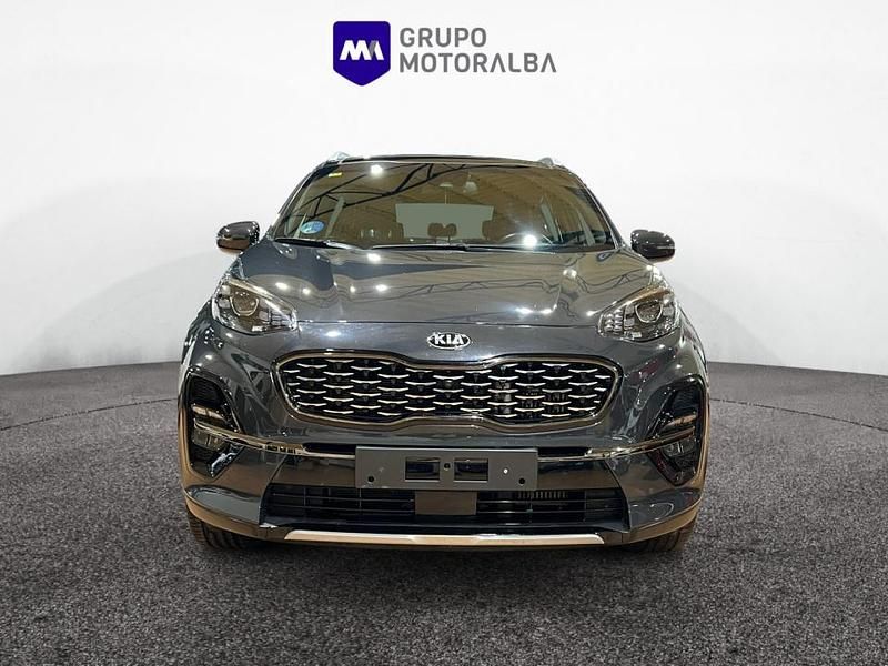 Usado Kia Sportage GT-Line 136 CV (100 kW) 2020 Gris / plata SUV