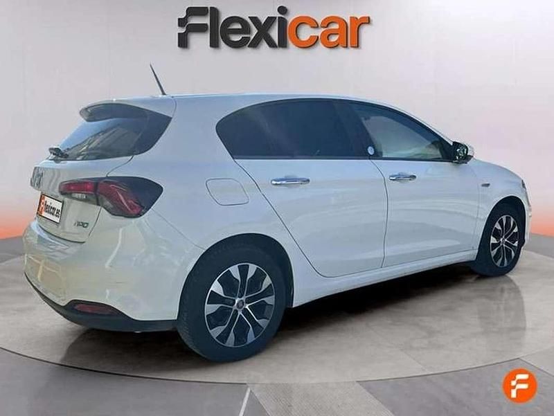 Usado Fiat Tipo City Life 95 CV (69 kW) 2020 Blanco Familiar