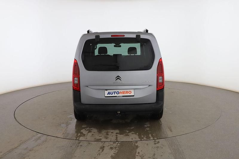 Usado Citroën Berlingo Shine 131 CV (96 kW) 2019 Gris Monovolumen