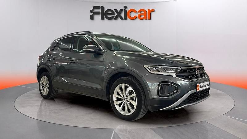 Usado VW T-Roc Life 150 CV (110 kW) 2023 SUV