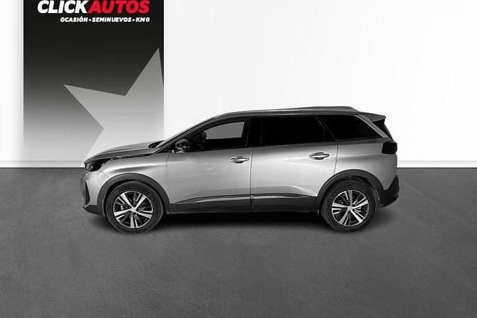 Usado Peugeot 5008 Allure 130 CV (95 kW) 2023 Negro SUV