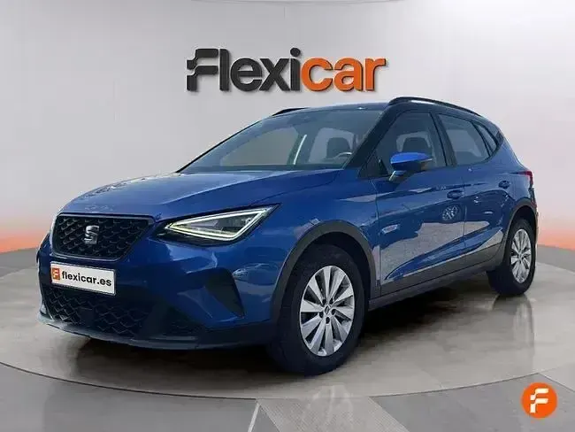 Usado Seat Arona Style 115 CV (84 kW) 2024 Azul SUV
