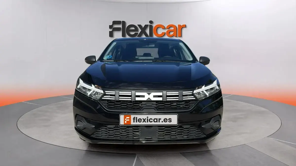Occasion Dacia Sandero Essentiel 101 PK (74 kW) 2024 Zwart Sedan