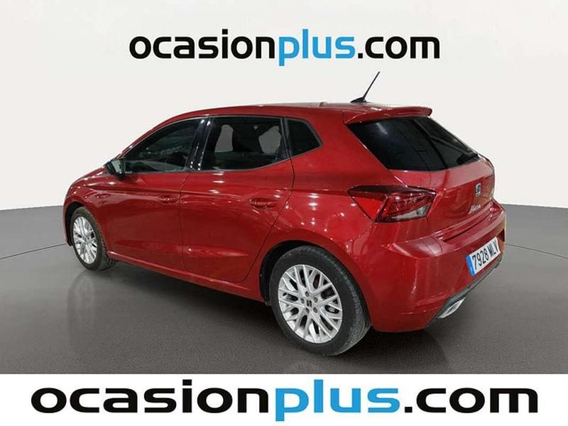 Usado Seat Ibiza FR 110 CV (80 kW) 2023 Rojo Utilitario