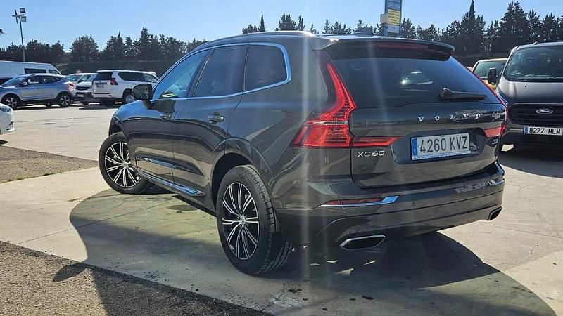 Usado Volvo XC60 Inscription 150 CV (110 kW) 2019 Gris SUV