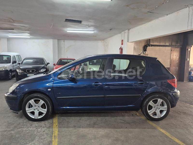Azul Usado 2001 Peugeot 307 Berlina | 3280 € (Precio justo) - Imagen 1/4