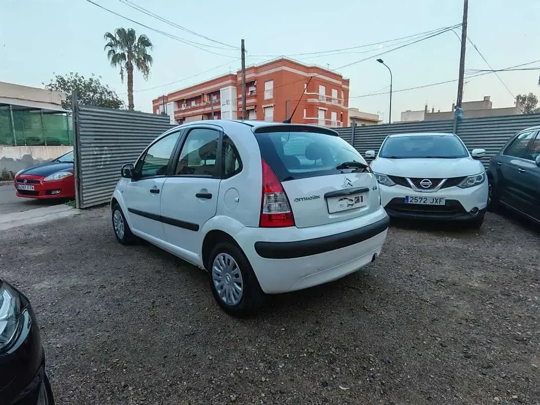 Käytetty Citroën C3 Furio 68 HP (50 kW) 2010 Valkoinen Viistoperä