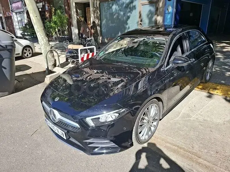Usado Mercedes A200 150 CV (110 kW) 2022 Negro Berlina