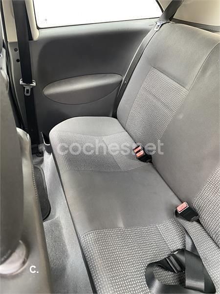 Usado Opel Corsa Eco 58 CV (42 kW) 2003 Gris / plata Berlina