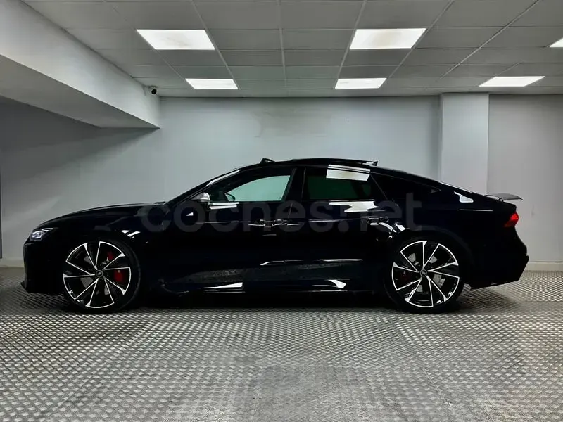 Usado Audi A7 Advanced 600 CV (441 kW) 2023 Negro Berlina