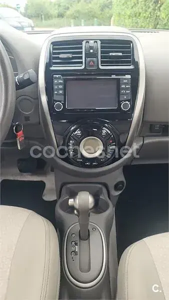 Usado Nissan Micra Tekna 98 CV (72 kW) 2013 Verde Utilitario