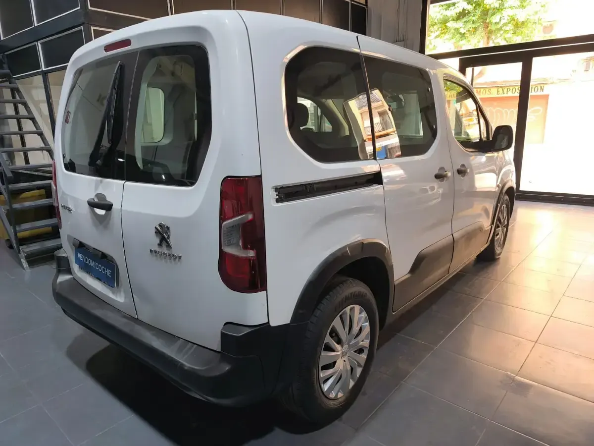 Usado Peugeot Partner S 98 CV (72 kW) 2022 Blanco Monovolumen