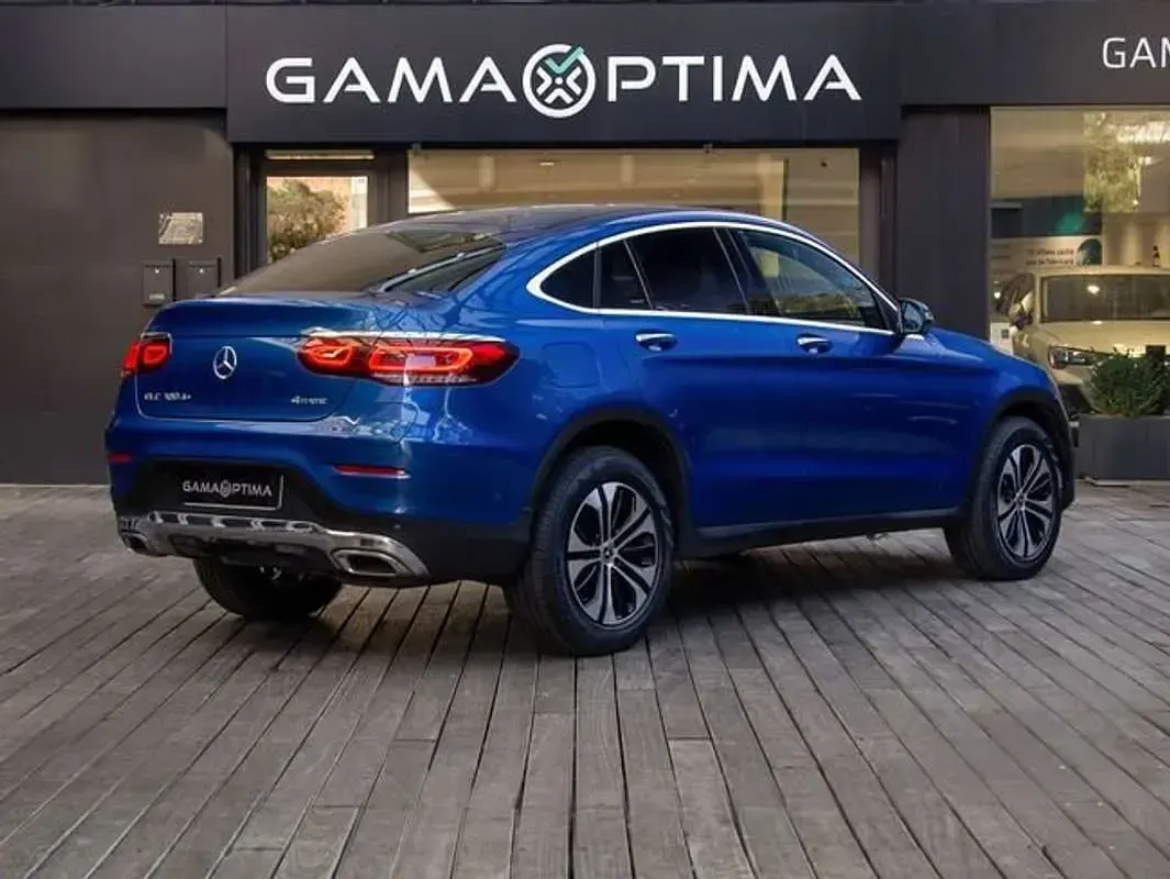 Usado Mercedes GLC300 306 CV (225 kW) 2022 Azul SUV