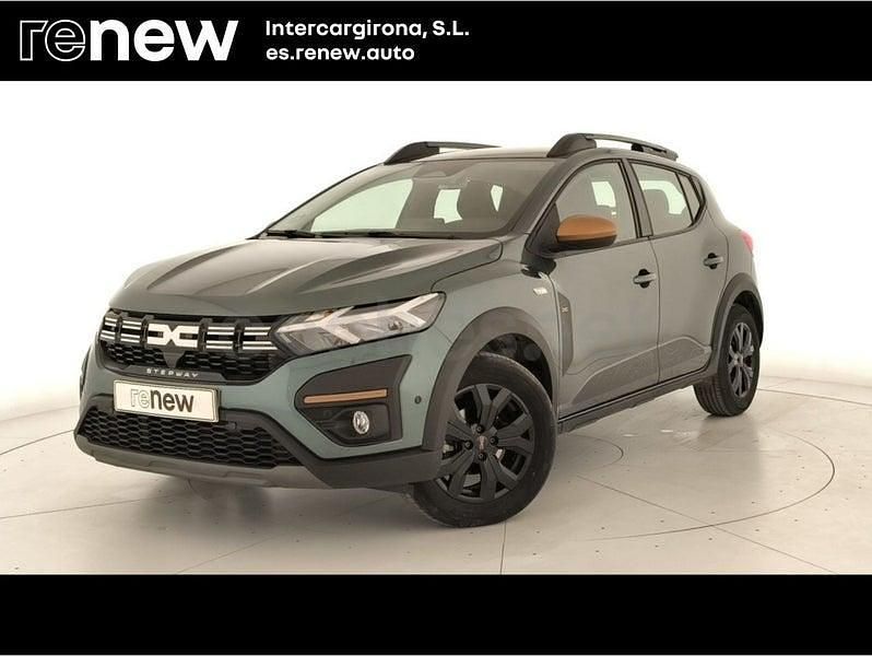 Usado Dacia Sandero Extreme 101 CV (74 kW) 2025 Verde Berlina