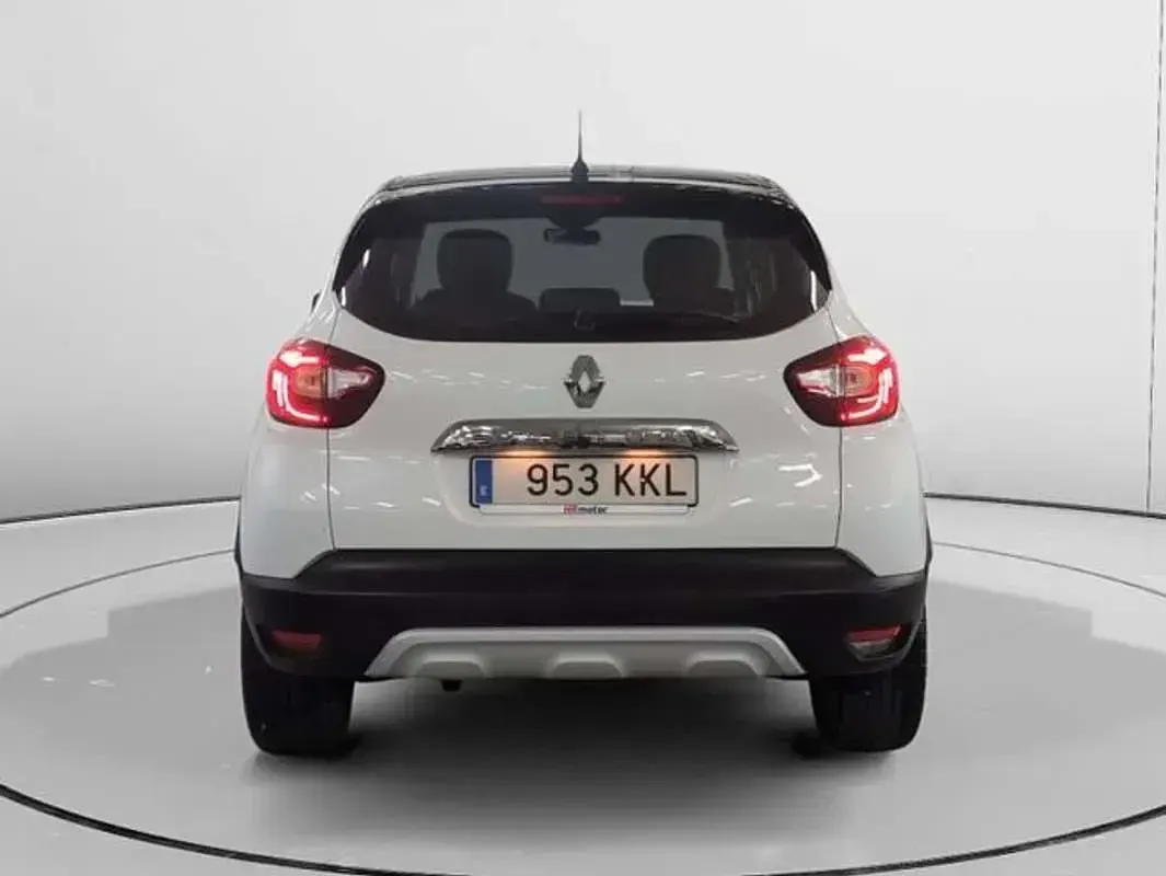 Usado Renault Captur LIMITED 120 CV (88 kW) 2018 Blanco SUV