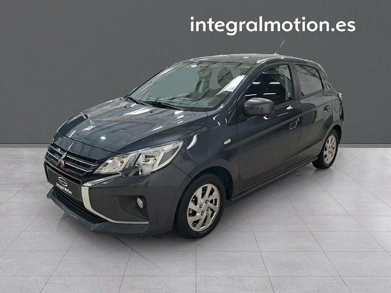 Gris Usado 2024 Mitsubishi Space Star Motion Berlina | 13.800 € (Un poco caro) - Imagen 1/4