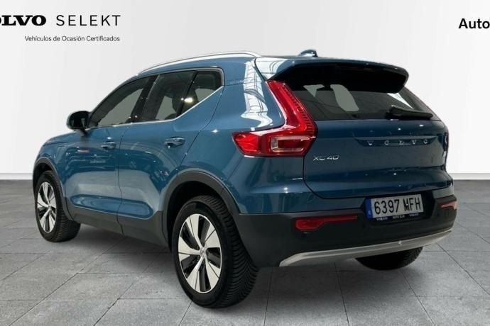 Usado Volvo XC40 Plus 262 CV (192 kW) 2023 SUV