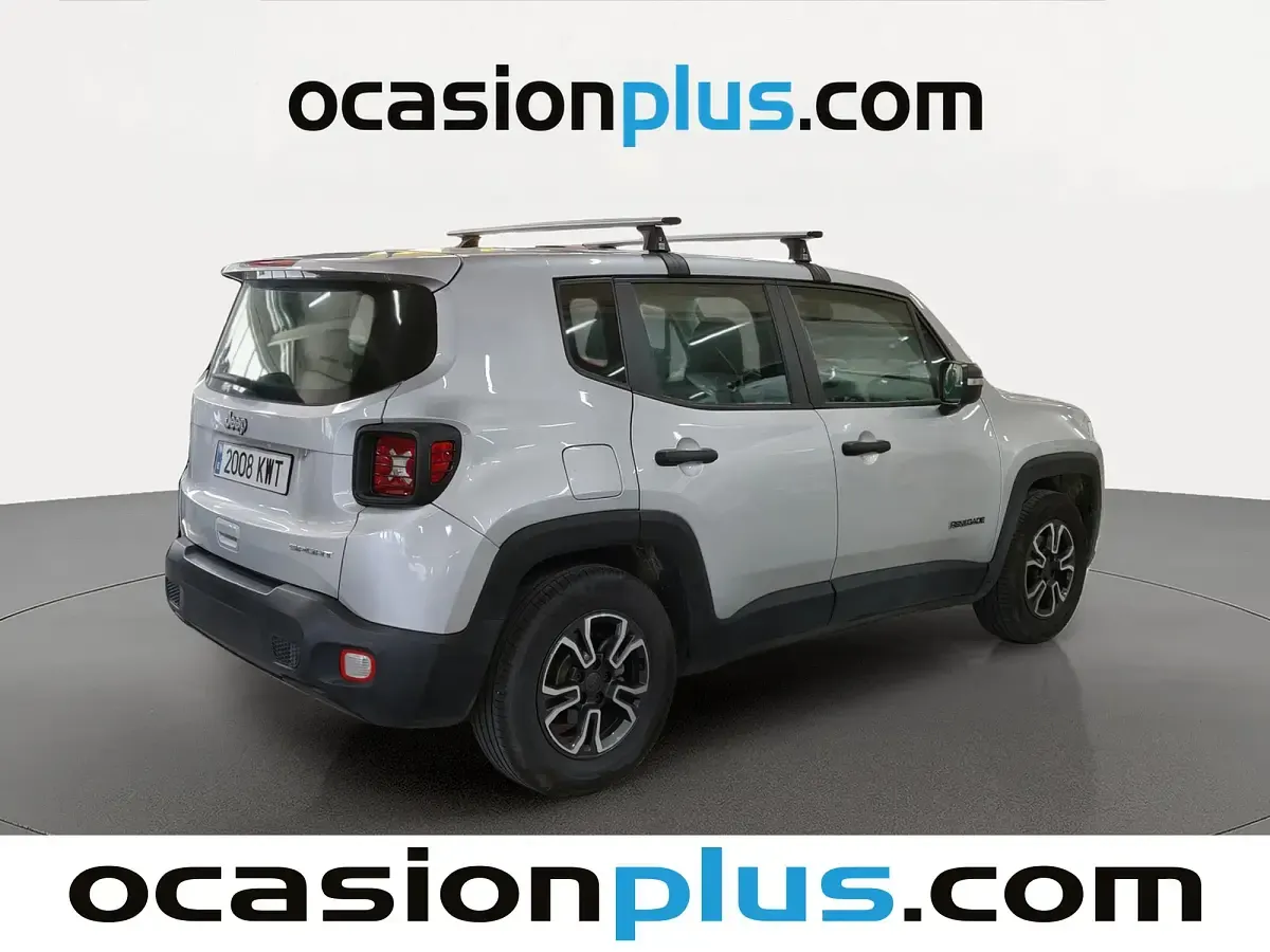 Usado Jeep Renegade Sport 120 CV (88 kW) 2019 Gris plata SUV