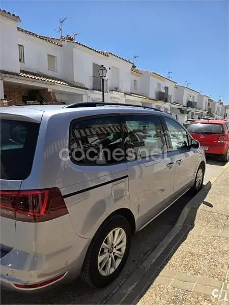 Usado Seat Alhambra Style 150 CV (110 kW) 2019 Gris / plata Monovolumen