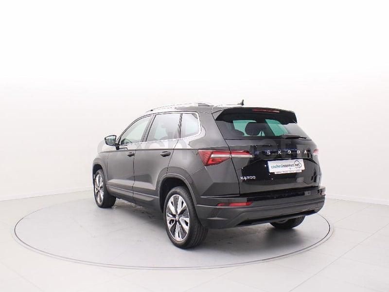 Usado Skoda Karoq Style 115 CV (84 kW) 2023 Blanco SUV