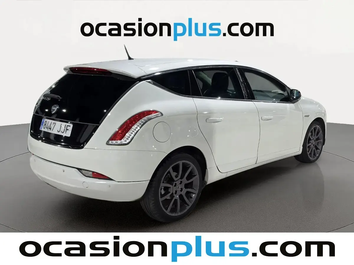 Usado Lancia Delta S 120 CV (88 kW) 2015 Blanco Utilitario